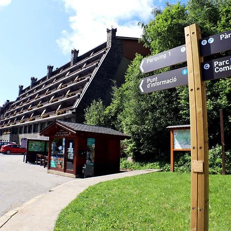 Yomo Patagonia Hotel Arinsal Exterior photo